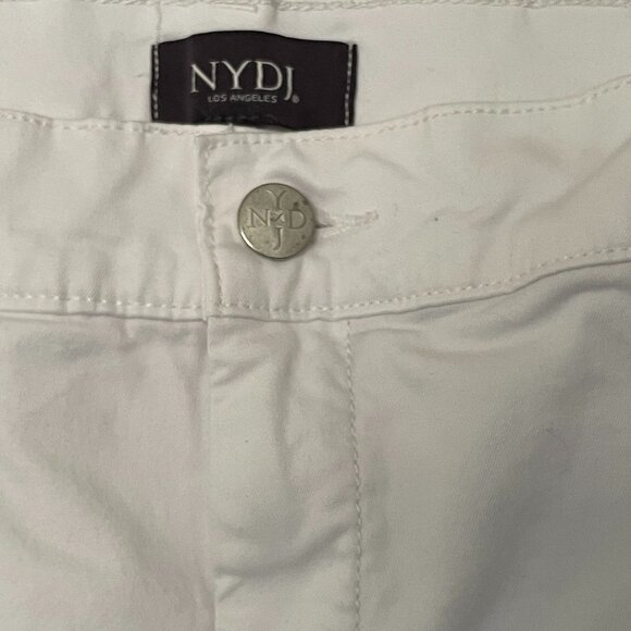 NYDJ Christy White Bermuda Shorts Size 18 - Picture 2 of 6